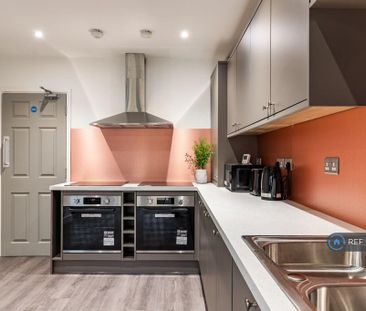 1 bedroom in a house share to rent - Photo 6