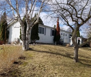 For Lease - 11A Park Crescent Unit# A, New Tecumseth, Ontario - Photo 1