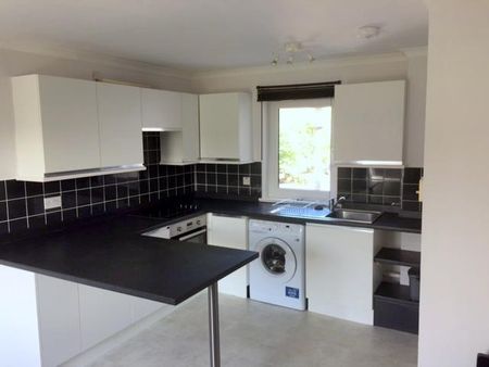 1 bedroom flat to rent - Photo 4