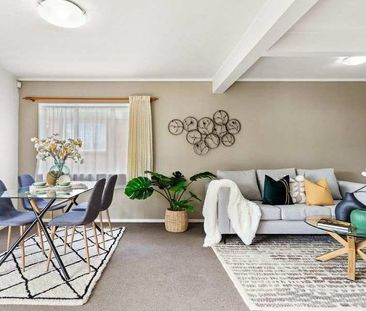 Te Atatu South, 3bedroom - Photo 5