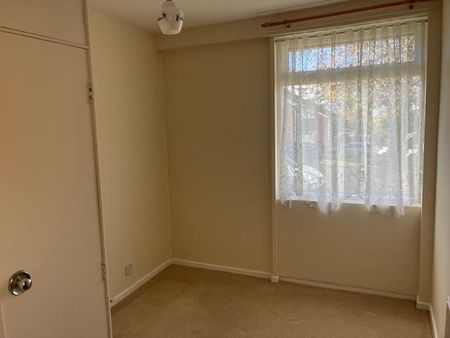 2 bedroom bungalow to rent - Photo 4