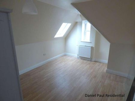 Hamilton Road, W5 - Photo 5