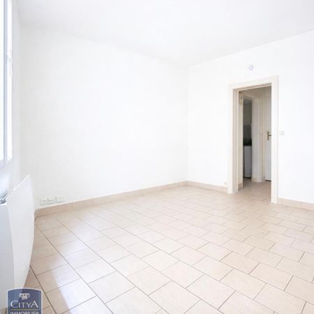 Location Appartement 1 pièce 19m² ANGERS 49100 - Photo 4