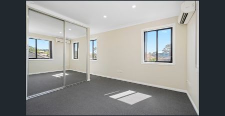 Beautiful Family Home! - Photo 2