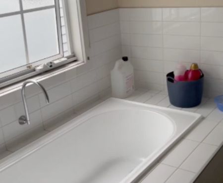 Caroline Springs - Photo 4