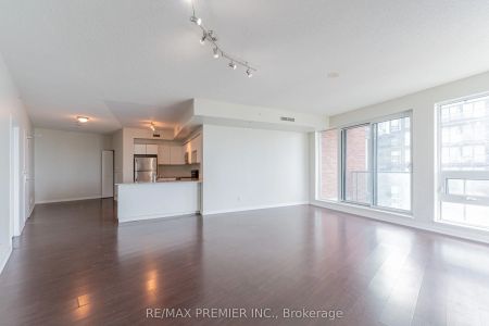 150 East Liberty Street #2710 - Photo 4
