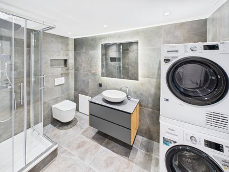 Charmante 1.5-Zimmer-Wohnung in zentraler Lage von Altstätten - Photo 2