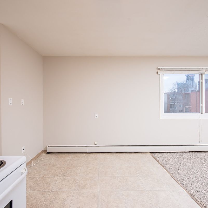 Centerpoint - Photo 1