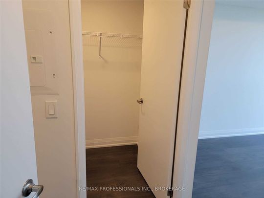 For Lease - 30 Gibbs Road Unit# 3006, Toronto, Ontario - Photo 1