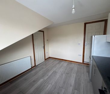 Laisteridge Lane, Bradford - Photo 4