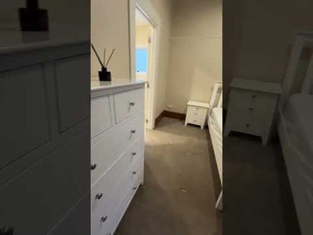 Fully Furnished Ensuite Room - Photo 4