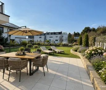 EINZIGARTIGE MIETWOHNUNG, Gartenresidenz in Döbling: 4-Zimmer, 260 m² private Grünfläche & 60 m² Sonnenterrasse - Foto 2