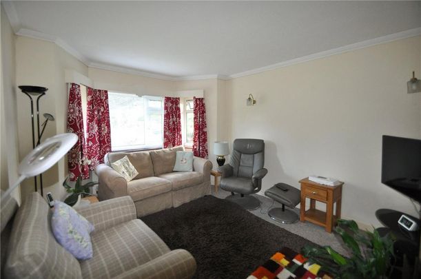 2 bedroom bungalow to rent - Photo 1