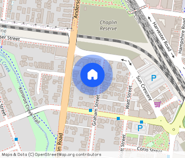 “This neat and well presented back unit offers low maintenance livi... - Photo 1