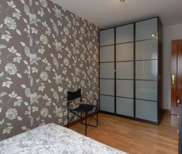 Single Bed in Rooms for rent in 3-bedroom apartment in Vicálvaro - Photo 6