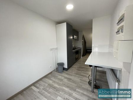 Location Appartement 1 pièce 13m² ABBEVILLE 80100 - Photo 3