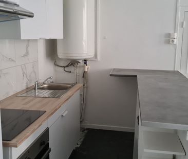 Location Appartement 1 pièce 27m² - Photo 5