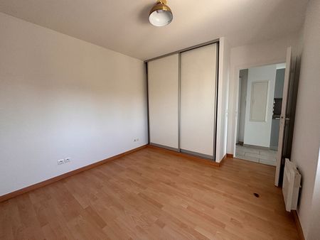 Location Appartement 2 pièces 45m² - Photo 3