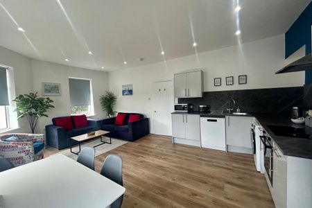 New Road - Photo 2