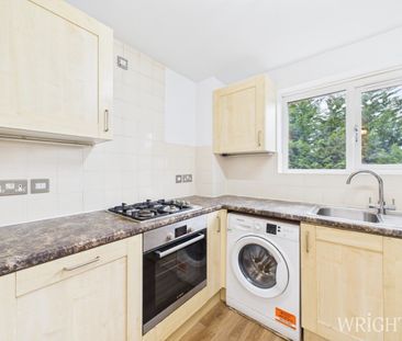 2 bedroom Flat - Dehavilland Close, Hatfield - Photo 6