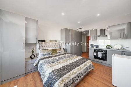 Studio to rent - Photo 3