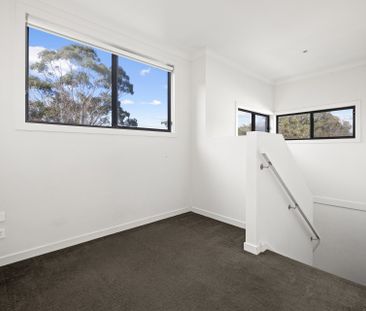 9/237 Dunns Road, Mornington - Photo 6