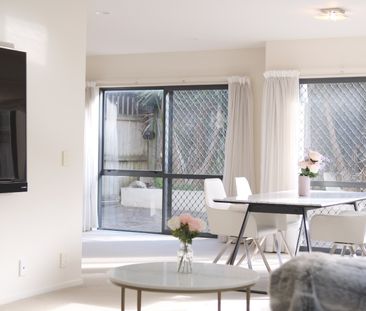 29 Kelvin Hart Drive, East Tamaki, Auckland - Photo 2