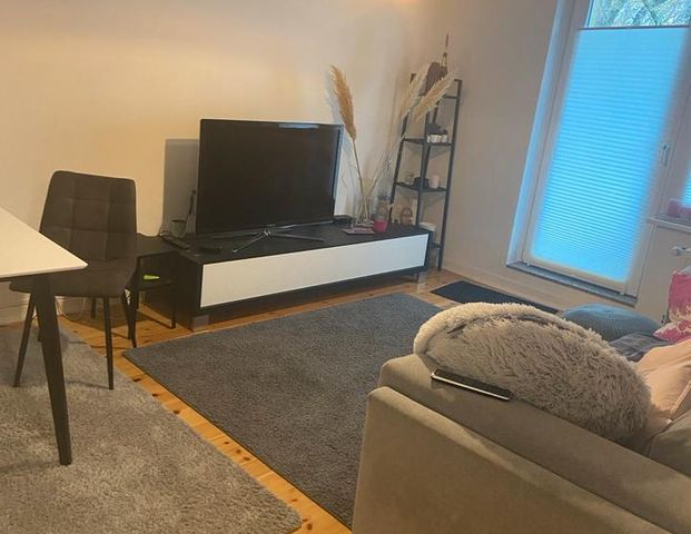 Teilmöblierte Wohnung zur Untermiete - Foto 1