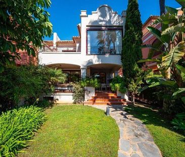 Alquiler de casa o chalet independiente en Calle Acueducto 4 - D - Photo 3