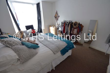 44 Hartley Avenue, Leeds, LS6 2LP - Photo 2