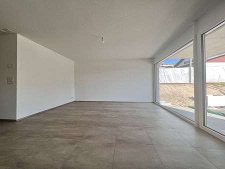 Moderne 3.5 Zimmerwohnung in St. Antoni ! - Photo 5