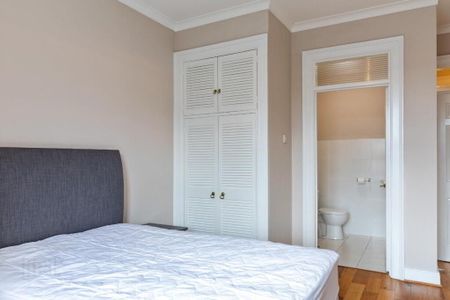 26 Thornhill Malone, Belfast, BT9 6SP - Photo 5