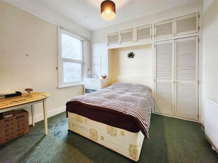 2 bedroom maisonette to rent - Photo 5