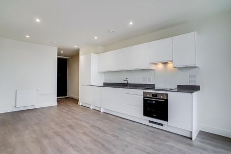 Studio to rent - Photo 5