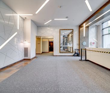 277 South Park Road #PH12 - Photo 1