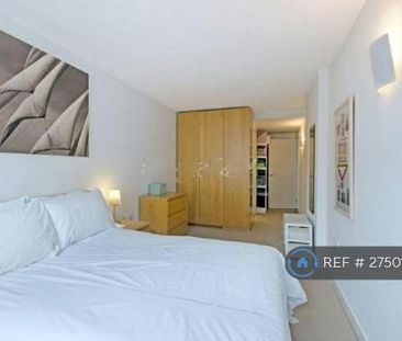 1 bedroom in a flat share to rent - Photo 4