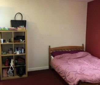 1 Bed - Reading - Photo 3