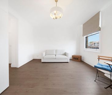 Apartment - Photo 4