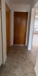 GRAND 3 1/2 A LOUER A ST. LEONARD, D'UN TRIPLEX - Photo 4