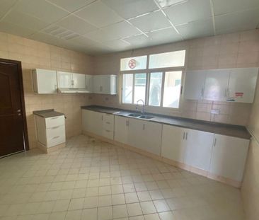 Stylish villa for rent in Sharjah – 4 bedrooms, ba - Photo 6