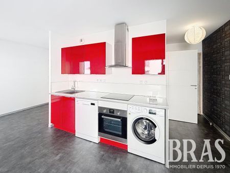 Location Appartement 2 pièces 46m² LES SABLES D OLONNE 85100 - Photo 4