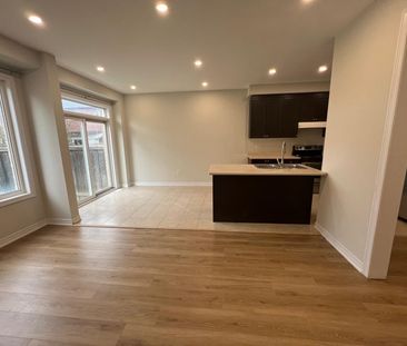 For Lease - 36 Turnhouse Crescent, Markham, Ontario - Photo 3