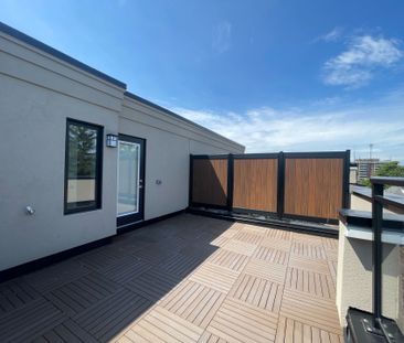 For Lease - 58 Elizabeth Street Unit# 2302, Richmond Hill, Ontario - Photo 4