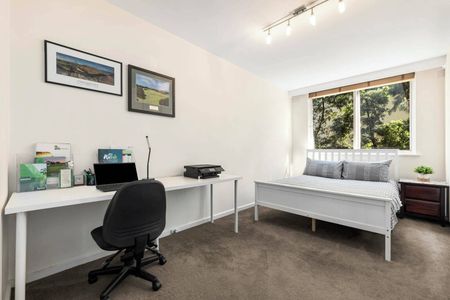 Lifestyle living with comfort and convenience - Photo 3