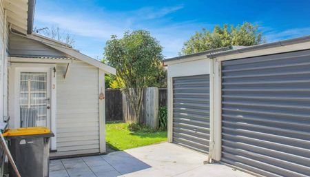 One Bedroom In Sydenham - Photo 4