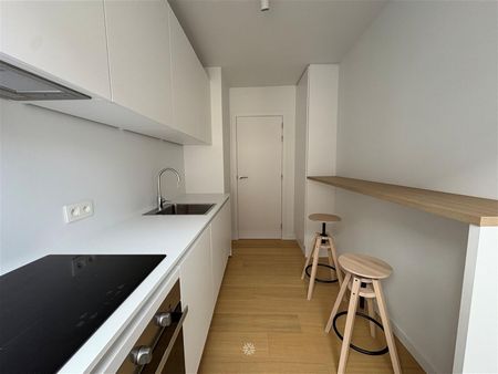 Appartement met trendy-look op een toplocatie - Foto 3