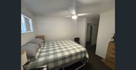 Low-Maintenance Living in a Convenient Mango Hill Location - Photo 3