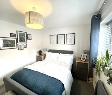 A modern two bedroom semi-detached house on a modern development, w... - Photo 4