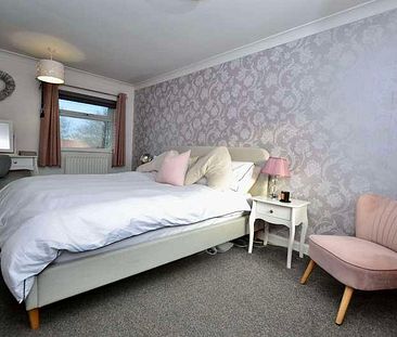 Bedroom Semi-detached House To Let On Greenside Avenue, Brunwick Village, Newcastle, NE13 - Photo 6