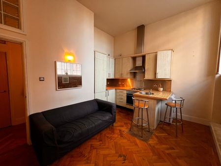 1 Bed Flat, Eastgate, LS2 - Photo 5